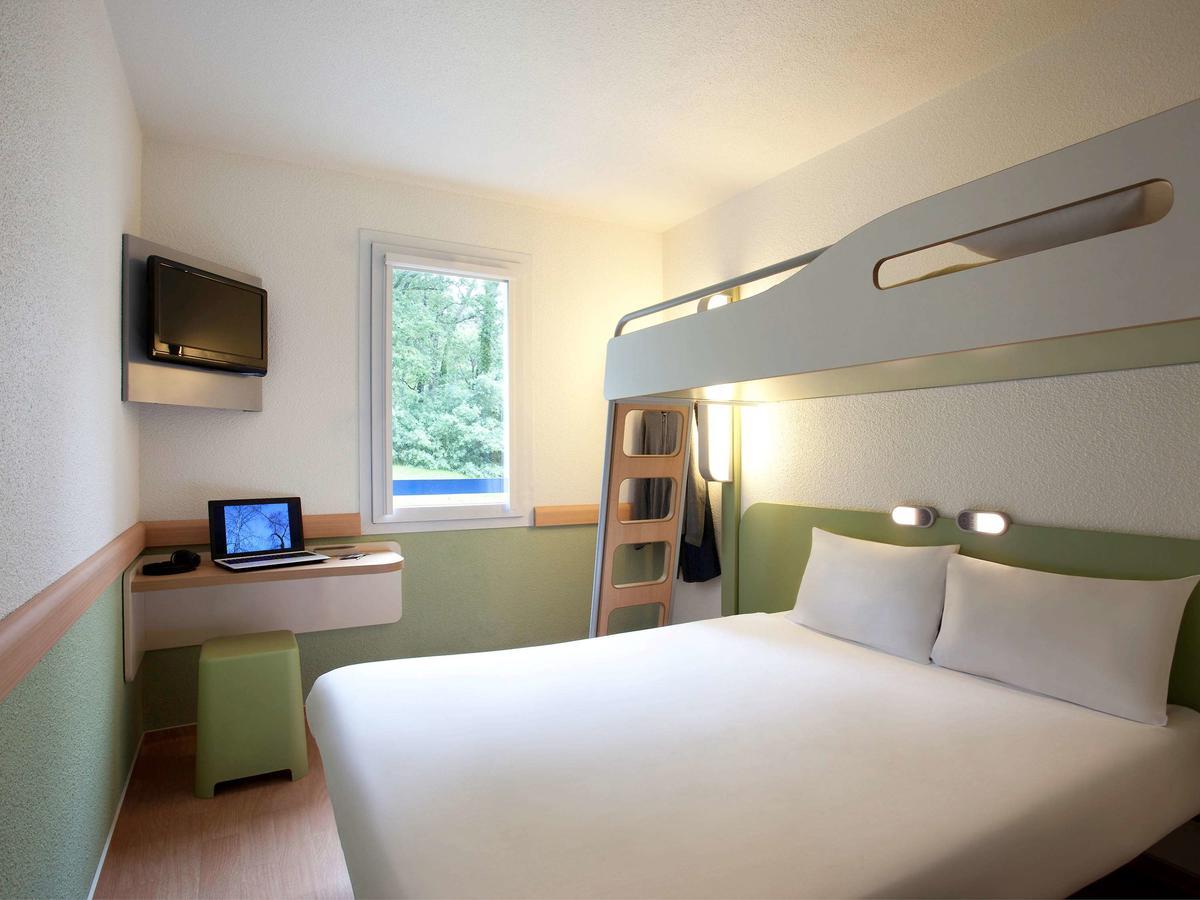 Ibis Budget Biarritz - Англе Екстериор снимка